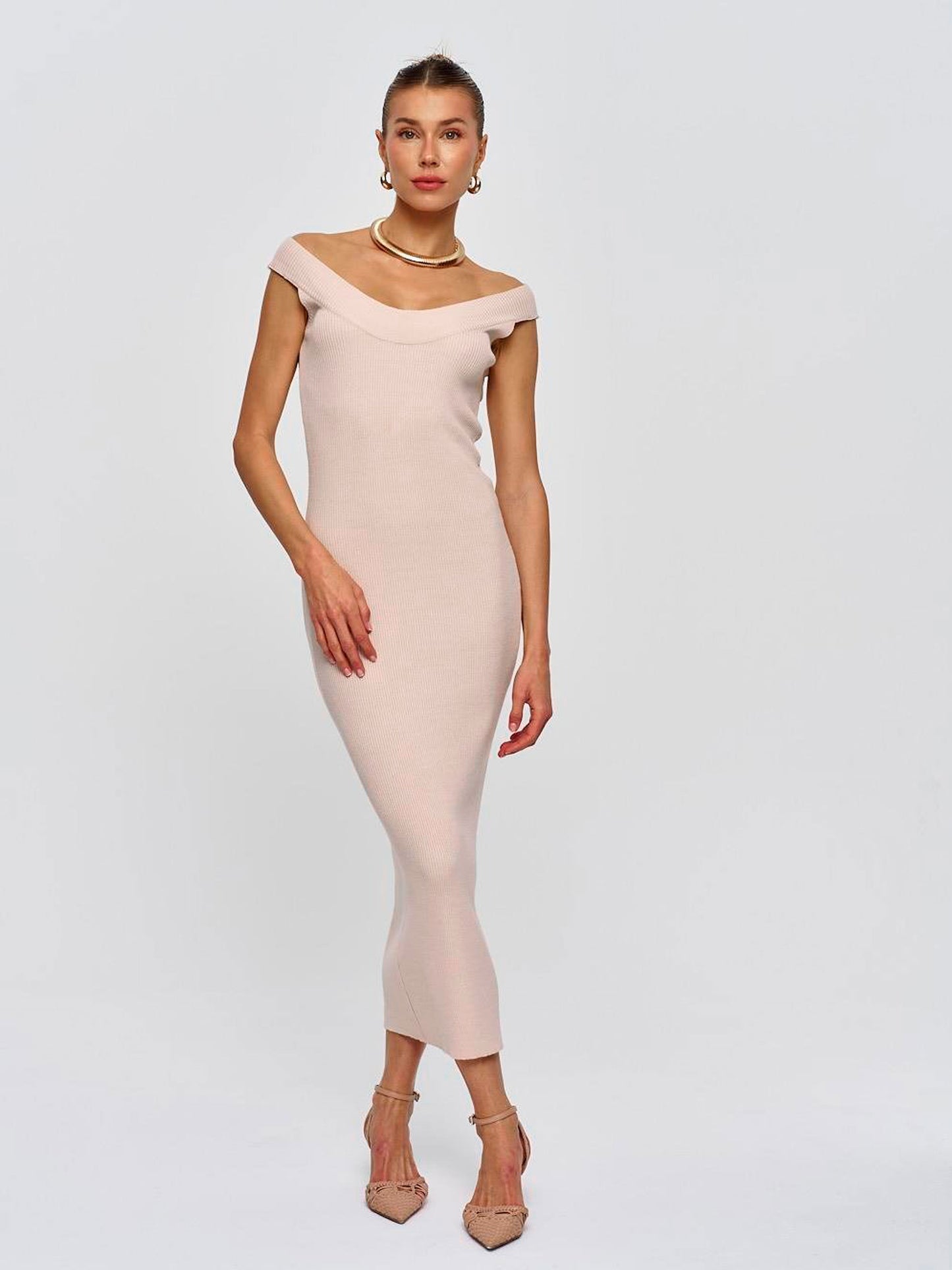 indira-knitted-maxi-dress-3